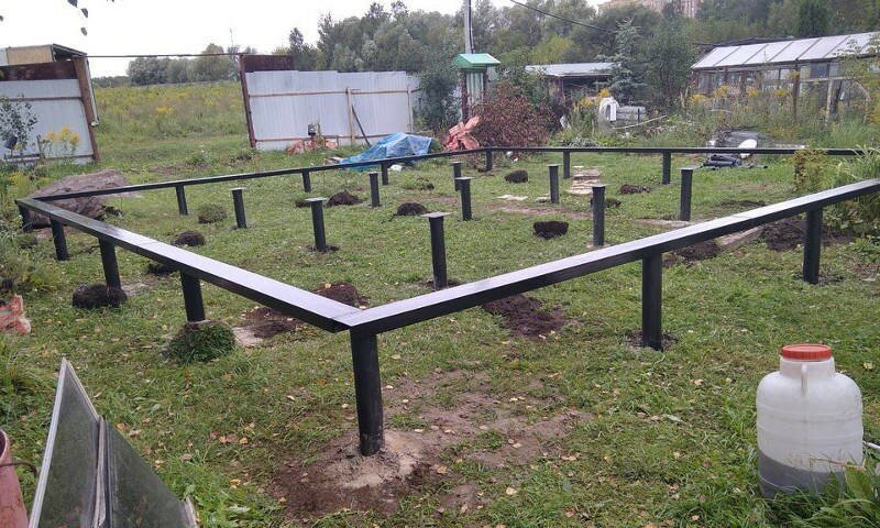 Свайно-винтовой фундамент