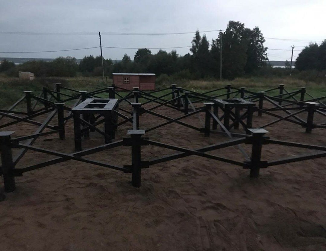 Свайно-винтовой фундамент Свайно-винтовой фундамент